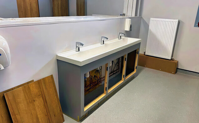 https://plumberbassendean.com.au/uploads/2025/06/commercial-plumbing-241560.jpg