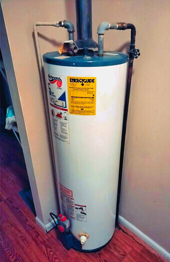 https://plumberbassendean.com.au/uploads/2025/06/hot-water-375140.jpg