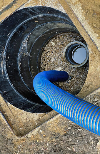 https://plumberbassendean.com.au/uploads/2025/06/pipe-relining-84958.jpg